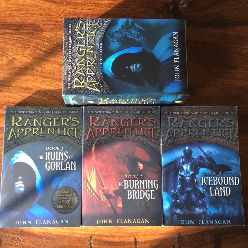 Ranger’s Apprentice by John Flanagan Set of 3 books New York Best Selling Series